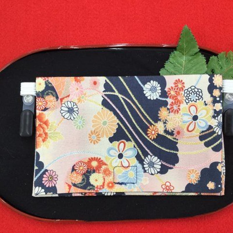オーダー専用 移動ポケット 和柄 大人の移動ポケット【紺流水】 | つまみ細工工房 和物花雅