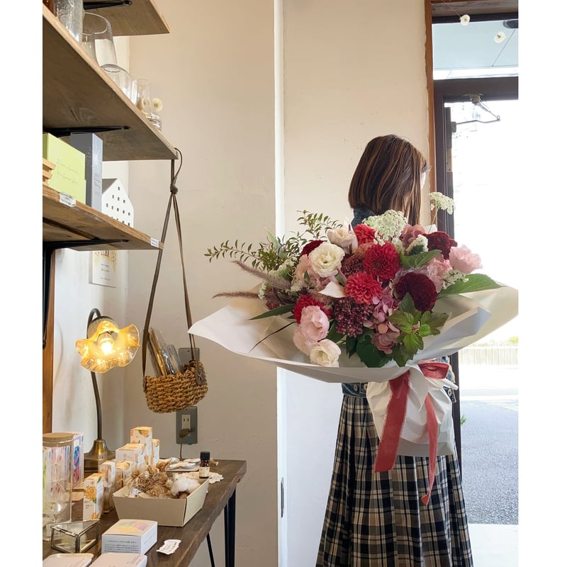 秋冬 季節の花束 | hanatozakkaogue'