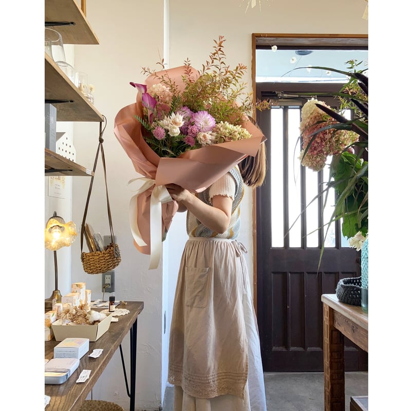 秋冬 季節の花束 | hanatozakkaogue'