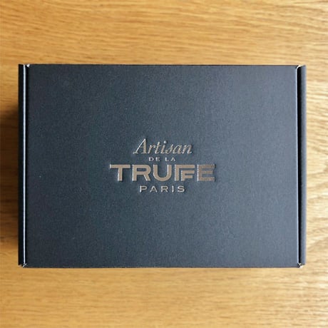 Artisan de la Truffeロゴ入りギフト用ボックス（箱のみ）