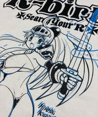 HELM Girl BATTLE Ver T-shirts
