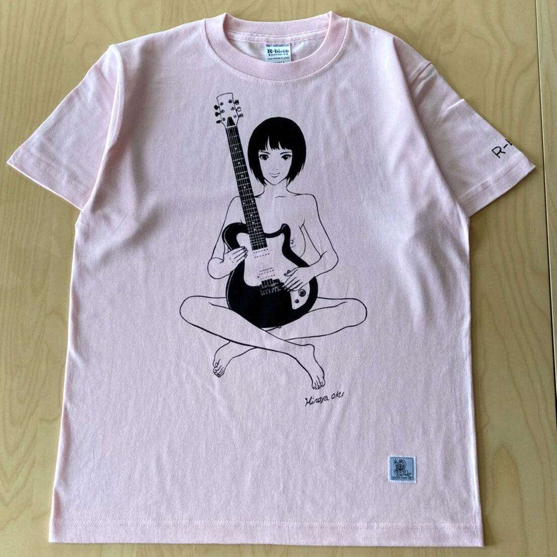 ROKUGEN'' GUITAR GIRL T-shirts | R-birth