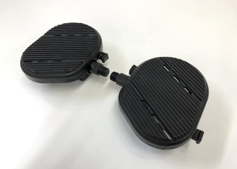 ペロトンバイク　ペロトンバイク用ペダル￼ Pedals