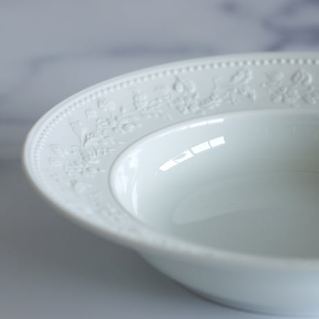 [ J.L Coquet - ジャン・ルイ・コケ ] < Georgia - ジョージア > 　リム深皿MM 20.5cm　ホワイトサテン
