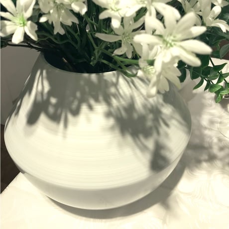 [ J.L Coquet - ジャン・ルイ・コケ ] < Hémisphère - エミスフェール > 　Vase - 花器　21cm　ホワイトサテン