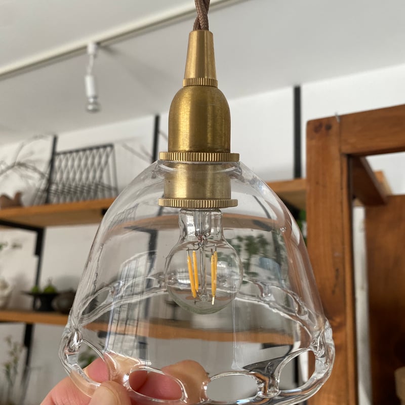 櫻井彩さん ガラス ペンダントライト 照明