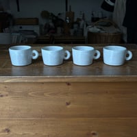 渡邉由紀　まる取手マグ  白貫入