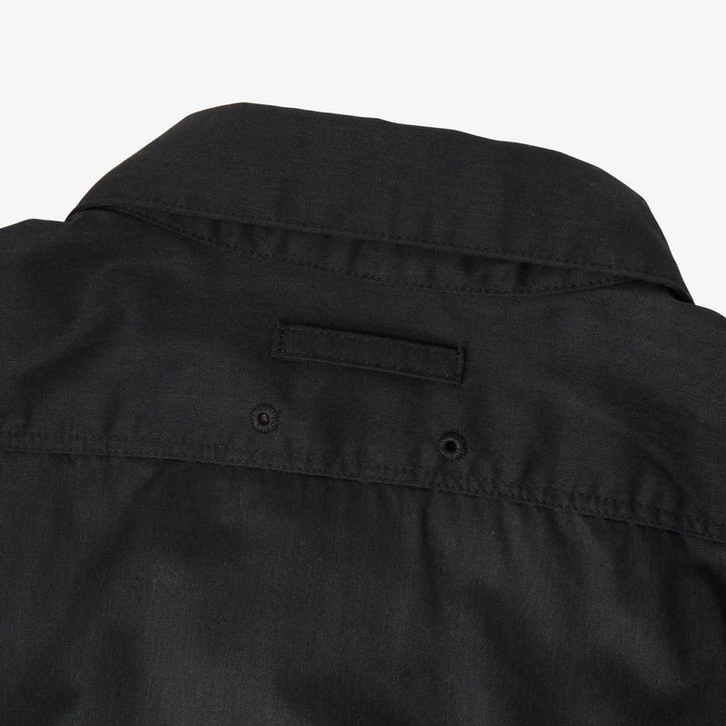 ロングスリーブロックステディチノシャツ（ユニセックス）/ THE NORTH