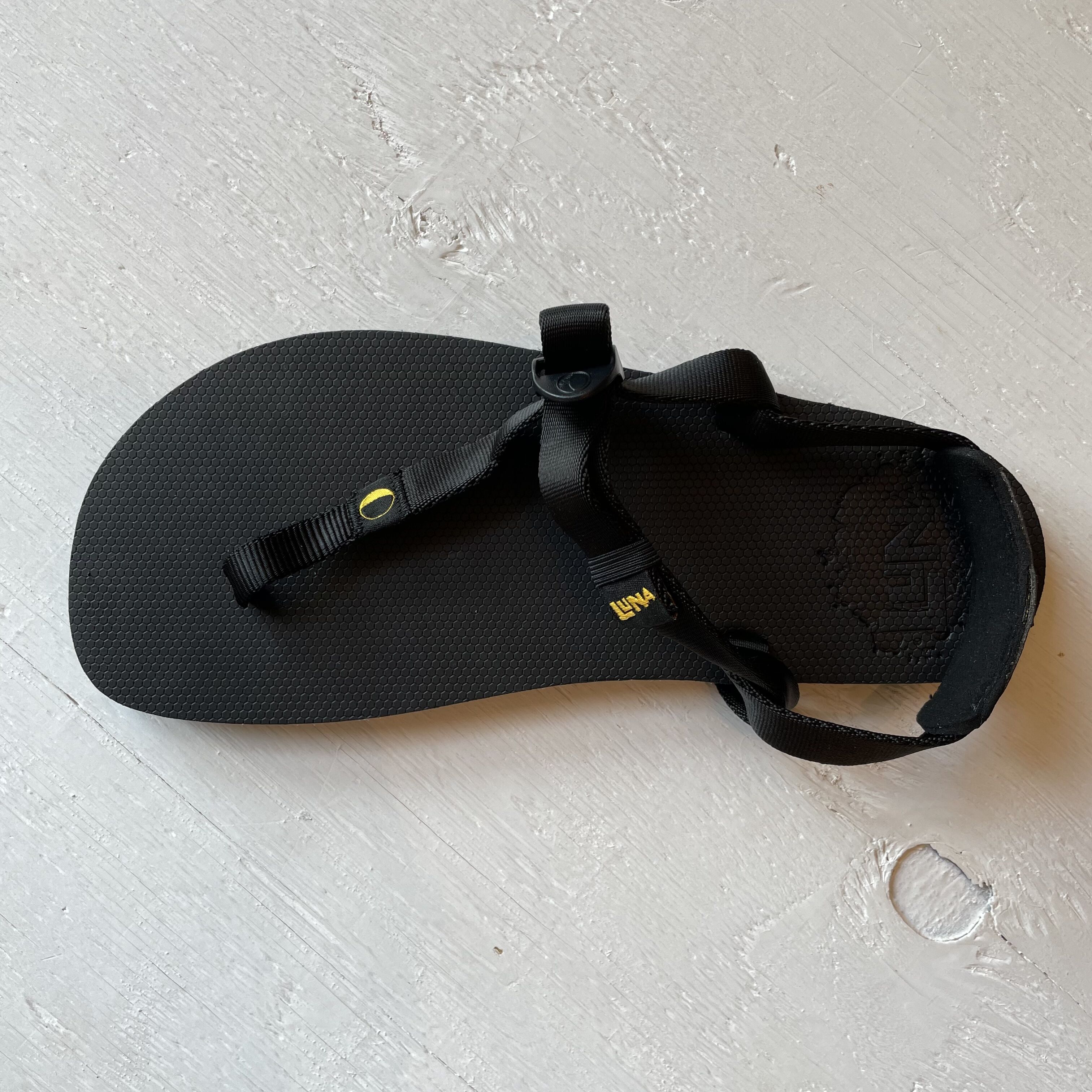 Retro Oso Flaco（レトロ オソ フラコ）/ LunaSandals ルナサンダル