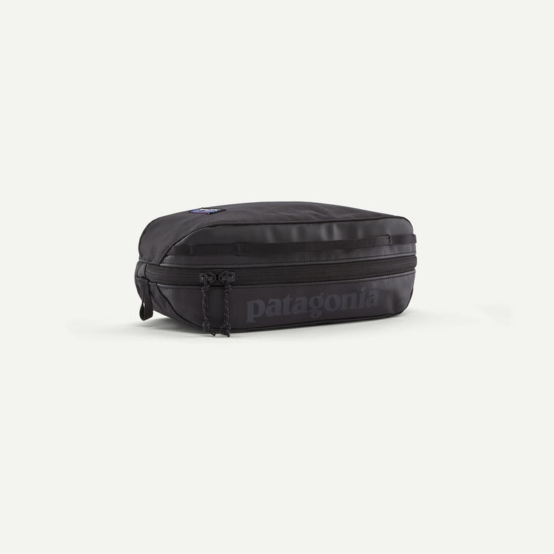 完売・人気柄JOYP‼️ パタゴニア ブラックホール・キューブ 3L 49361 patagonia パタゴニア ポーチ BLACK HOLE CUBE SMALL ブラック
