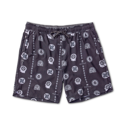 ランアモック　RUN AMOK　ランニングショーツ　　SERRANO 7 新品 SERRANO 7