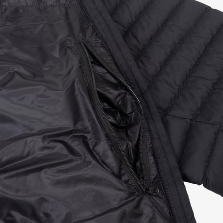 サンダーラウンドネックジャケット（メンズ） / THE NORTH FACE ノースフェイス