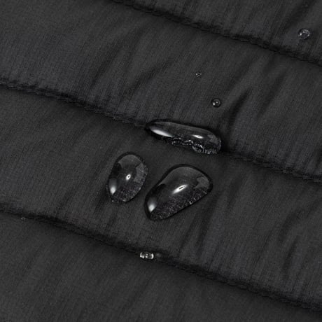 サンダーラウンドネックジャケット（レディース）/ THE NORTH FACE ノースフェイス