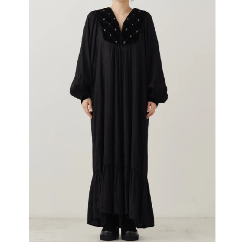 Velvet Beads Embroidery Dress（ウィメンズ）/ Sara mall