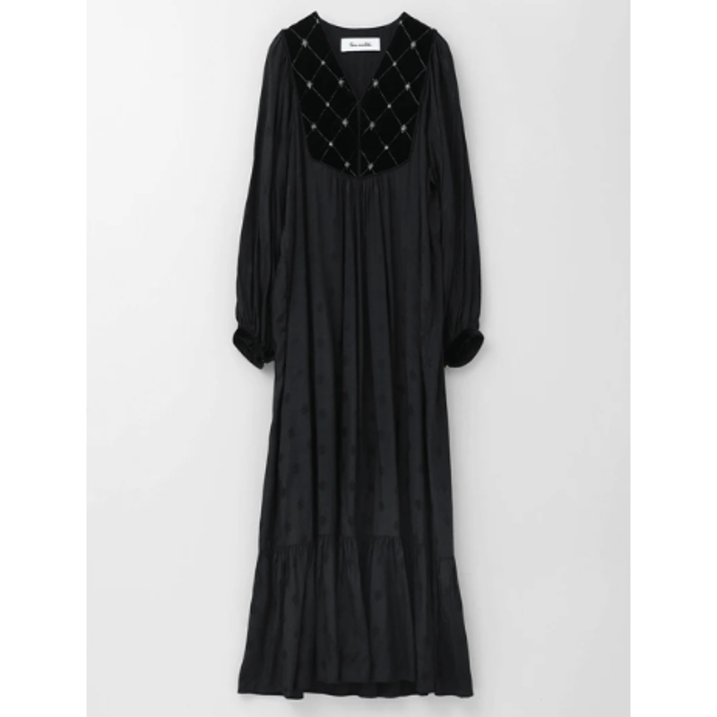 ぱどる様サラマリカ Velvet Beads Embroidery Dress ぱどる様サラマリカ Velvet Beads Embroidery Dress Velvet Beads