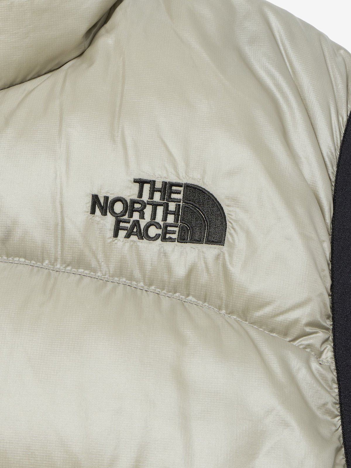 アコンカグアベスト（メンズ） / THE NORTH FACE ノースフェイス
