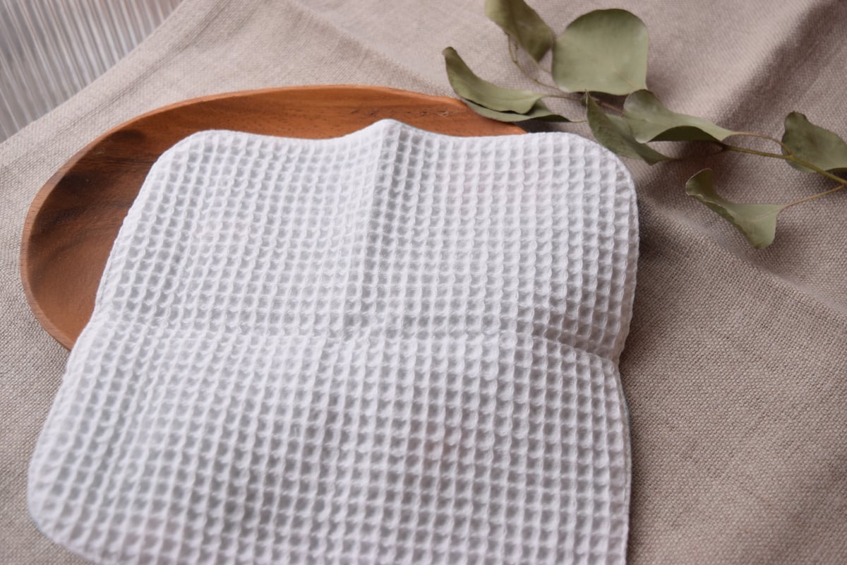 値下げ☆Wガーゼ★親子おそろい６wayシュシュ＆ハンカチスタイ☆チェック 楽天市場】【Shinzi Katoh】 『ねこねこね』 タオルハンカチ 約