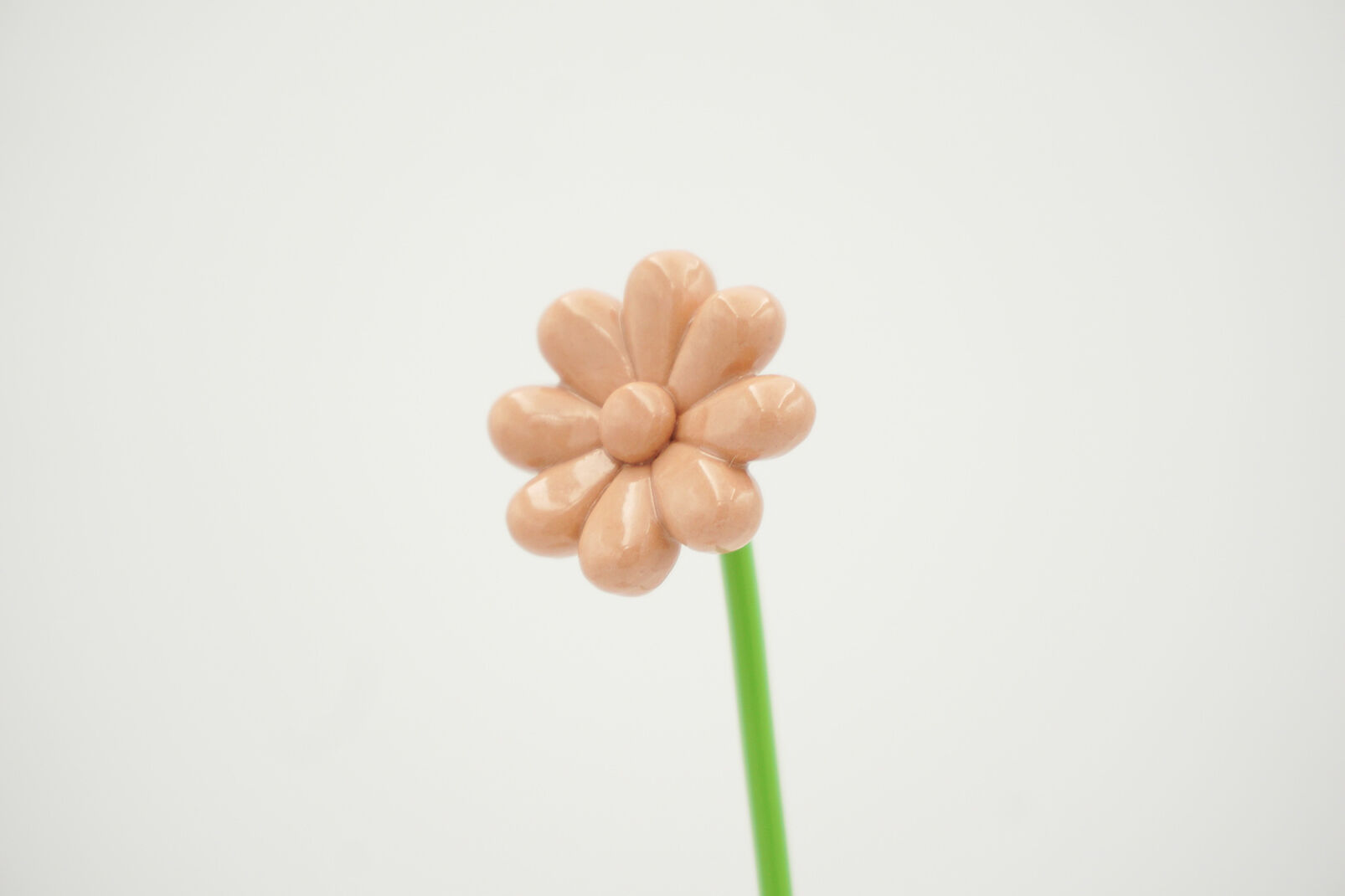 ジィー　アイモ・ニェットボリ オレンジの花の陶板 30cm 東製陶所｜ 花 - オレンジ | セラボクタニ公式オンラインショップ