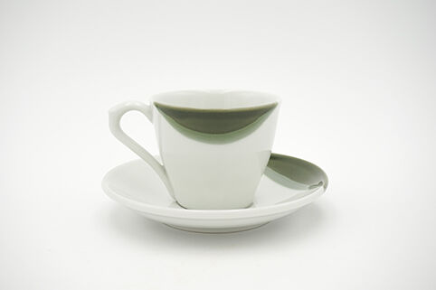 三田製陶所｜スタンドコーヒー カップ＆ソーサー - オリベ