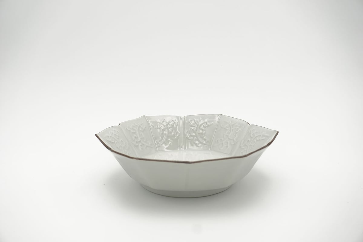 宮吉製陶｜ 7寸陽刻キキョウ形鉢 | セラボクタニ公式オンライン