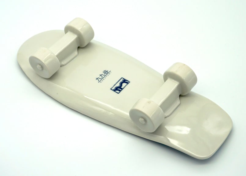 九九谷｜スケボー皿 × KAMI | セラボクタニ公式オンラインショップ