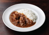 ”シェフが作った”まるごと贅沢ビーフカレー　200ｇ（1個入り）