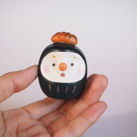 ニヤットダルマ「パン」