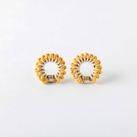 -輪 rin- スタッドピアス