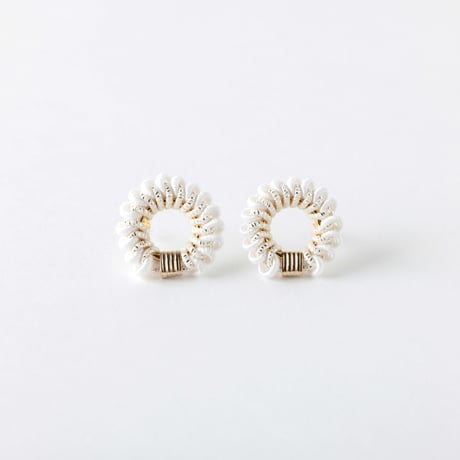 -輪 rin- スタッドピアス