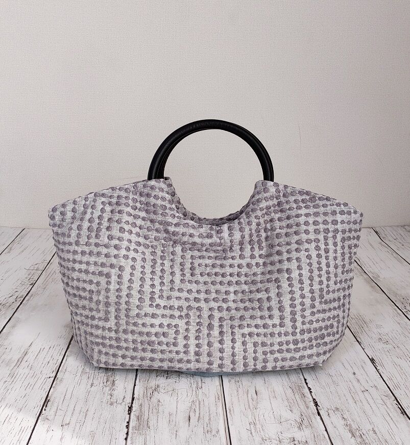 ⭐️極美品⭐️RRADA プラダ ハンドバッグ トート バッグ ビーズ刺繍フリンジ茶 2025年最新】プラダ ビーズ バッグの人気アイテム - メルカリ