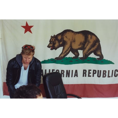 戎康友：A Whole California  Anthology 1993–2025