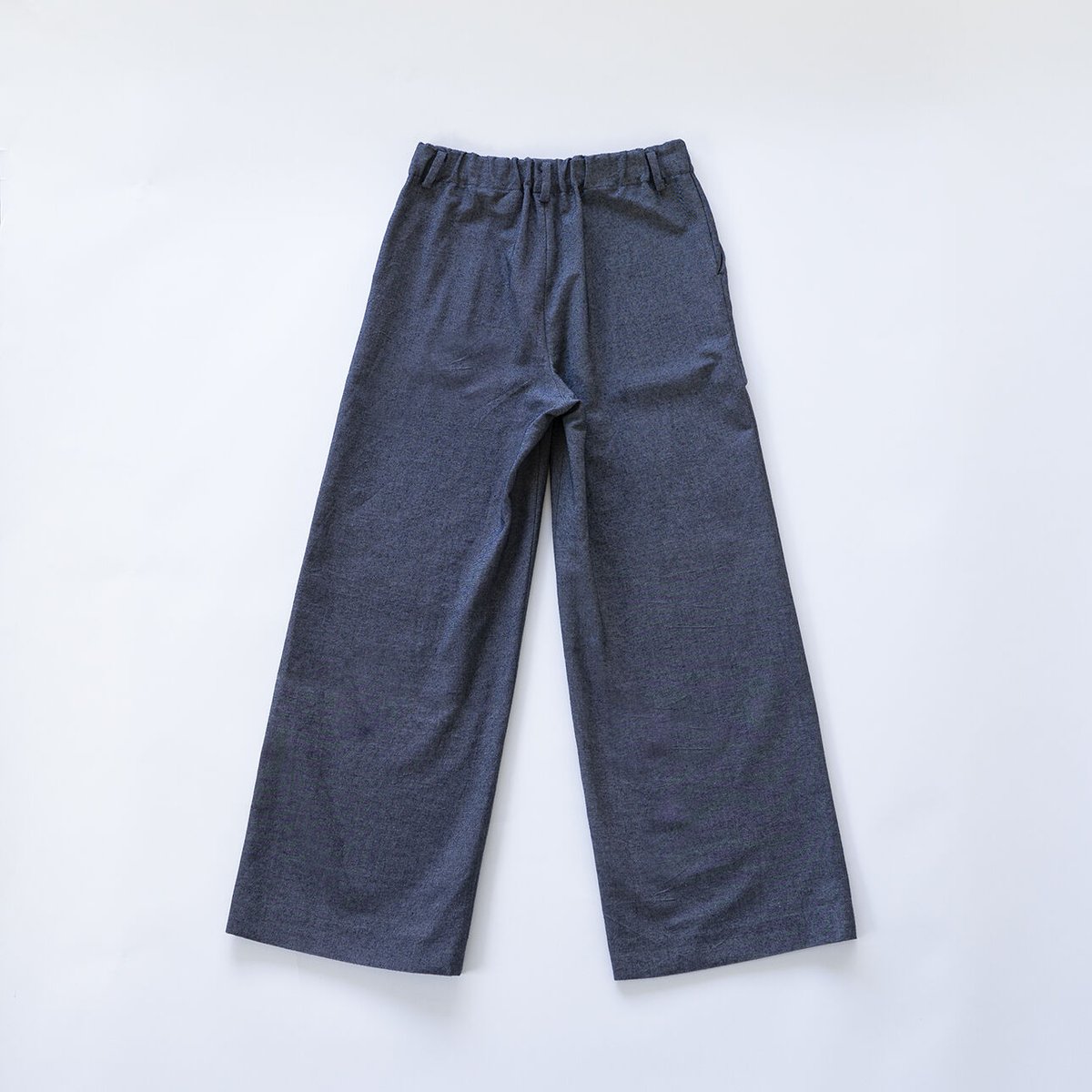 ストレートシルッキパンツ -Silkki denim- Navy | SILKKI shop