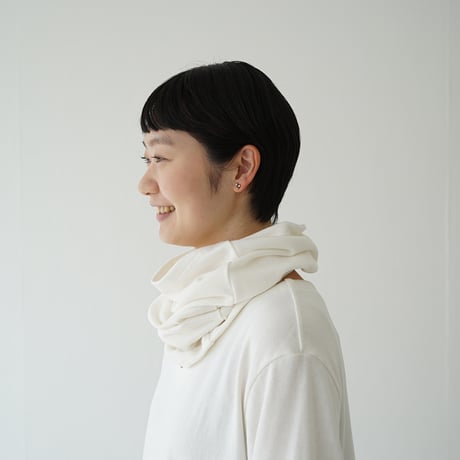 シルッキエア　ネックウォーマー White