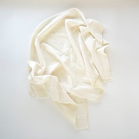 シルッキアップサイクルブランケット -silk and wool- White