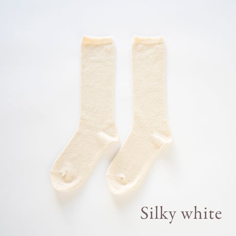 ［9色展開］シルッキソックス -リサイクルシルクコットン- 23-25cm