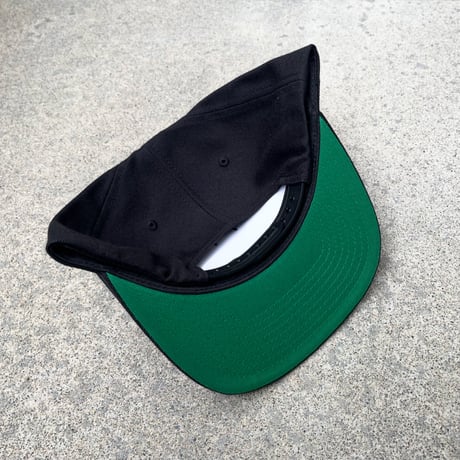 Joint Clothing Snapback Cap / Pizza