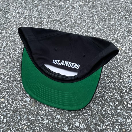 ISLANDERS Snapback Cap