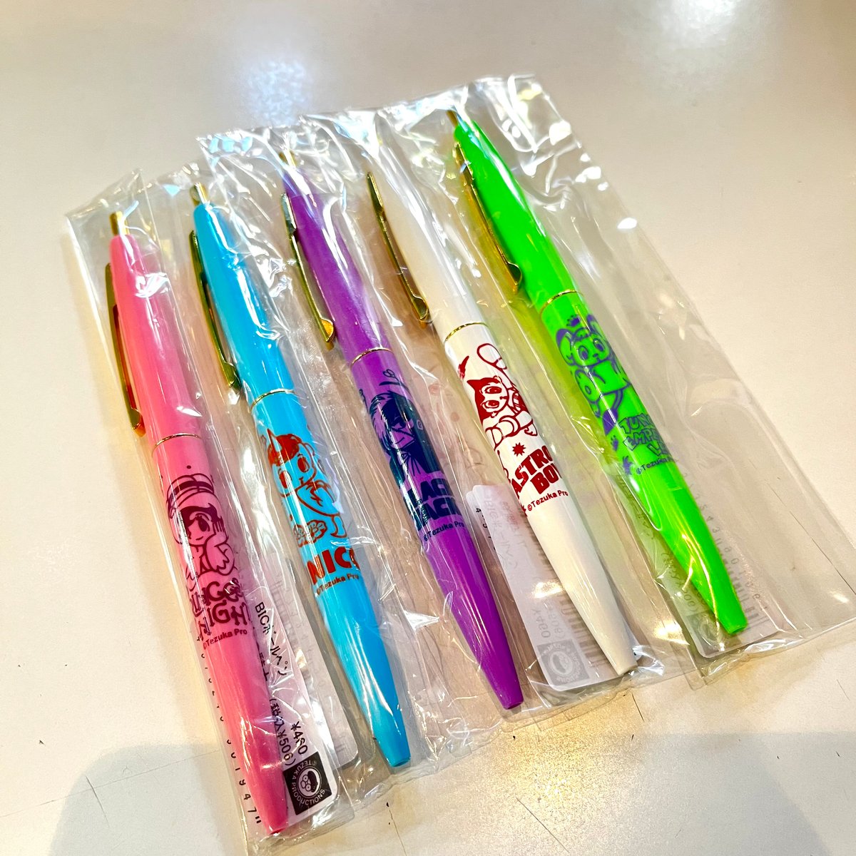 ☆新品☆BICボールペン　ビッグボールペン　2本セット　絶版　レア 廃盤品！昔のビックボールペンBIC 新品ですが書けません