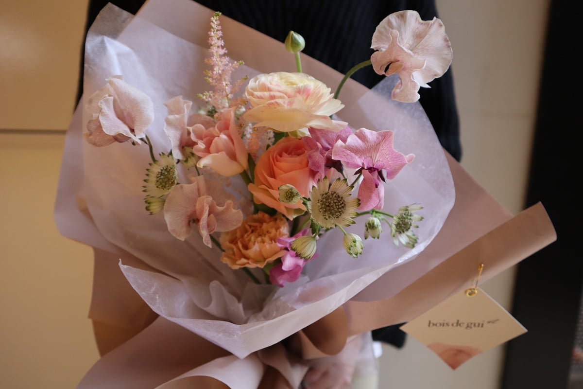 NU茶屋町店頭お渡し Fresh bouquet ￥3350 】 | boisdegui et