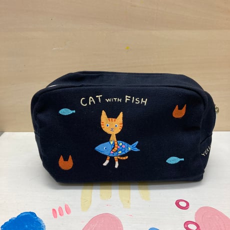 手描きネイビーポーチ〜CAT with FISH〜