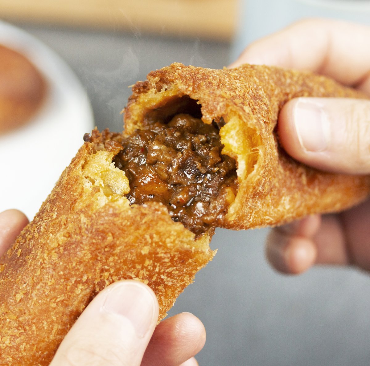 カレーパン ハーフサイズのザックザクカレーパンはヘルシーでいいんじゃない