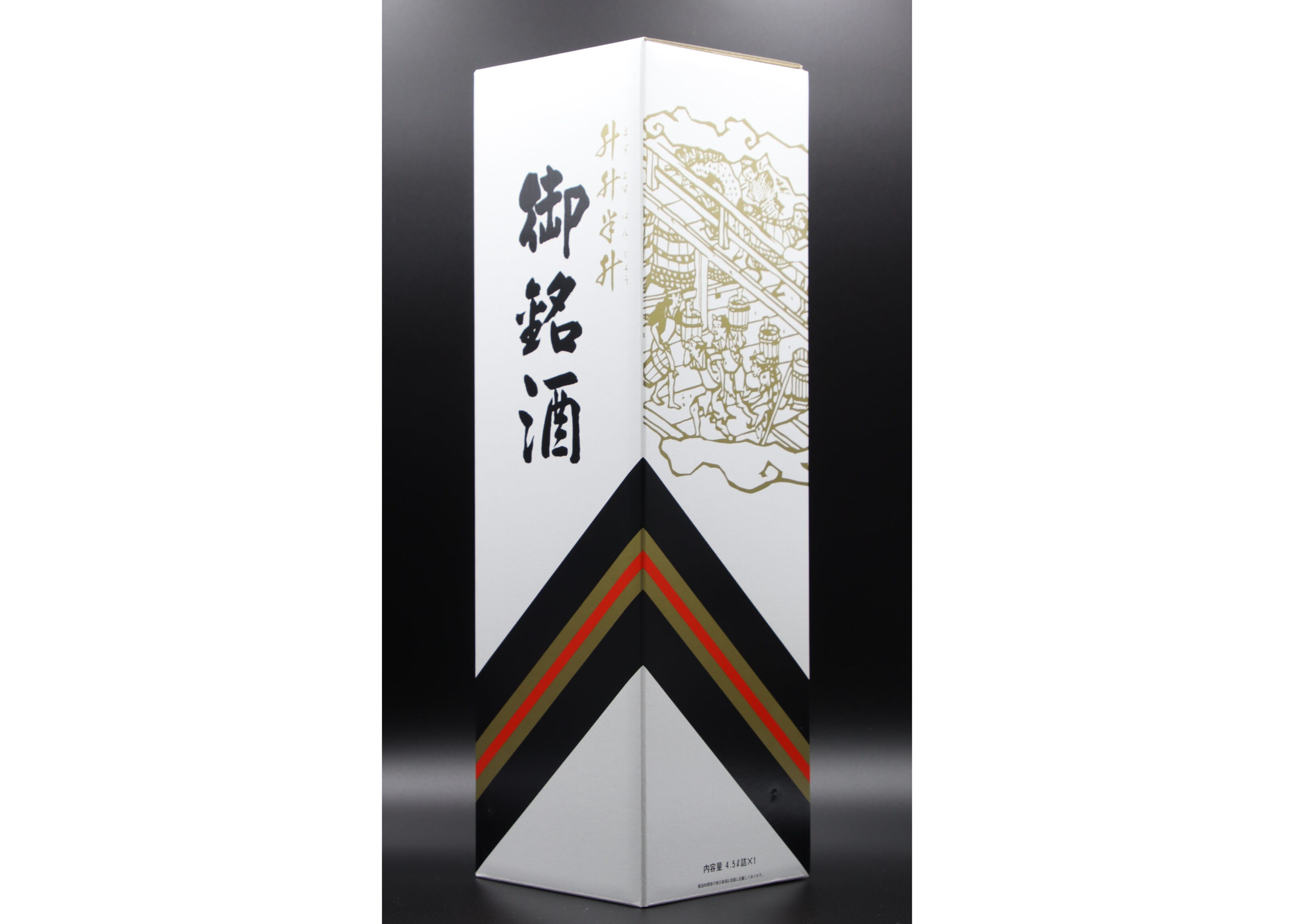 泡波 升升半升 4500ml　化粧箱つき 升升半升壜（金粉入） 25% 4500ml 化粧箱入 | 上妻酒造 オンラインストア