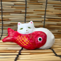 【相良人形】猫に鯛（240806-2）