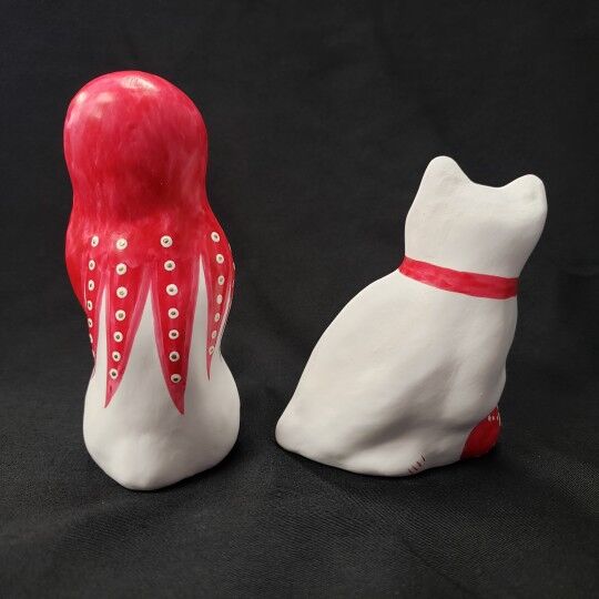猫に蛸 さくらんぼ ＆ 猫に毬(小) 220602 相良人形 | いいべっす山形