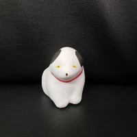 【相良人形】　座り狆　２
