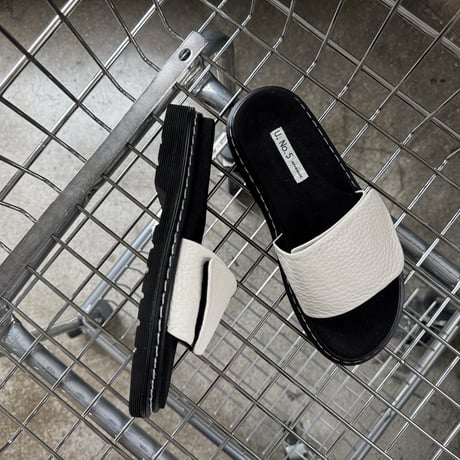 S-33 S-00 / SANDAL UNIT00  / OFF WHITE