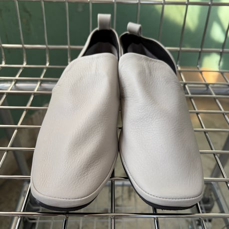 117-2-24 / SQUARE PLAT / GRAY