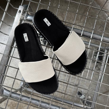 S-34 S-00 / SANDAL UNIT00  / OFF WHITE