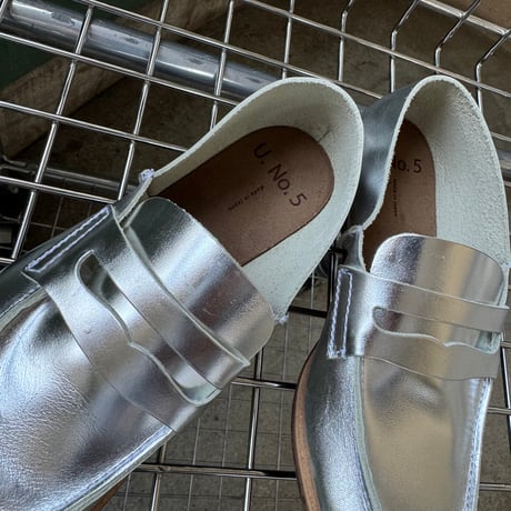 2663-TM2-32β  / TM LOAFER / 511 SILVER