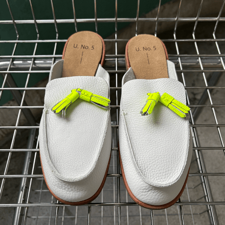 14-3-18 / TASSEL MULE / EC WHITE x NEON YELLOW